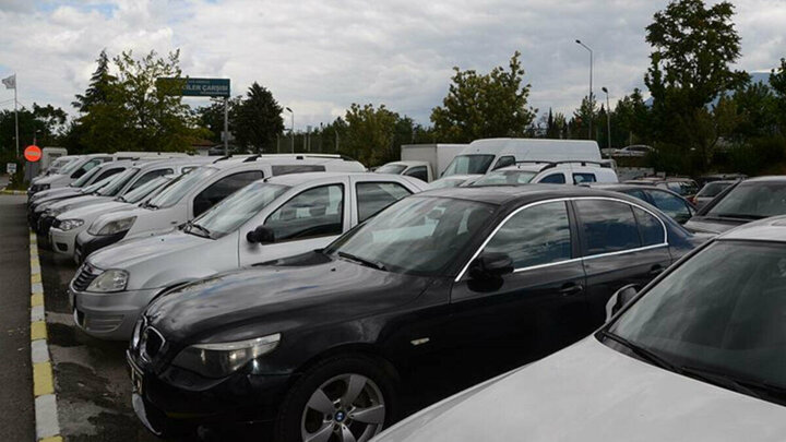 وزارة التجارة التركية: “مناقصات إلكترونية” لبيع السيارات المحجوزة في الجمارك بدءاً من هذا السعر