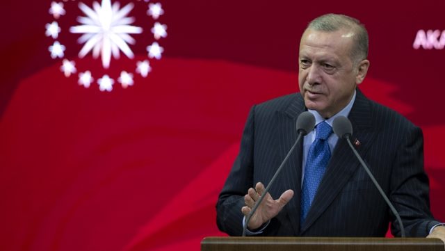 الرئيس التركي: نهدف لاستئناف التعليم الجامعي “وجهاً لوجه” في أقرب وقت ممكن