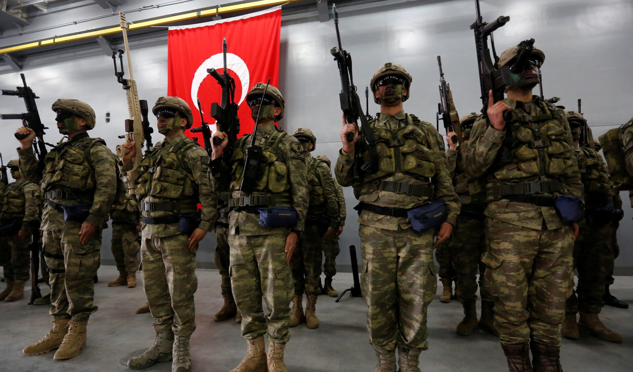 الدفاع التركية: مقتل جنديين وجرح ثالث خلال عملية “مخلب النمر” شمال العراق
