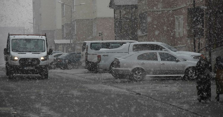 ولاية تركية تشهد بدء موسم الثلج.. سيستمر حتى مساء اليوم