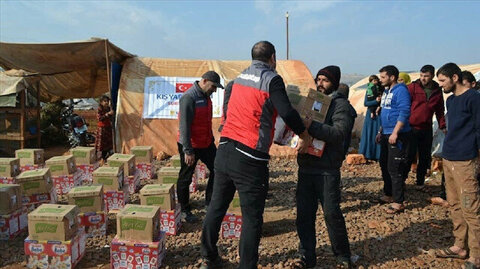 جمعية تركية ترسل مساعدات إلى إدلب