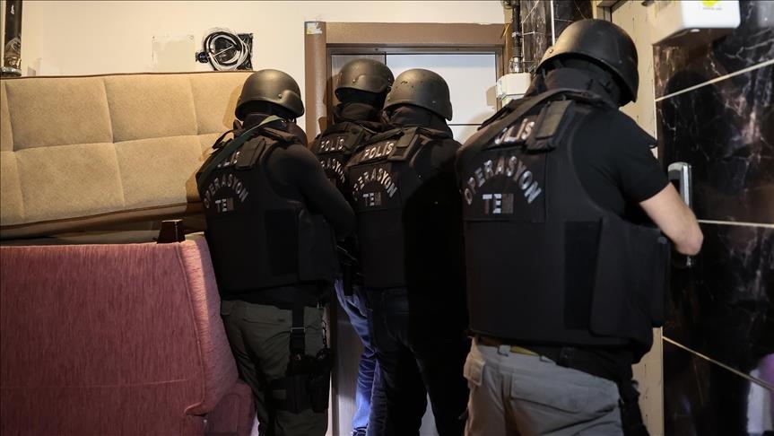 الشرطة التركية تعتقل 18 شخصًا بعمليات أمنية في إسطنبول