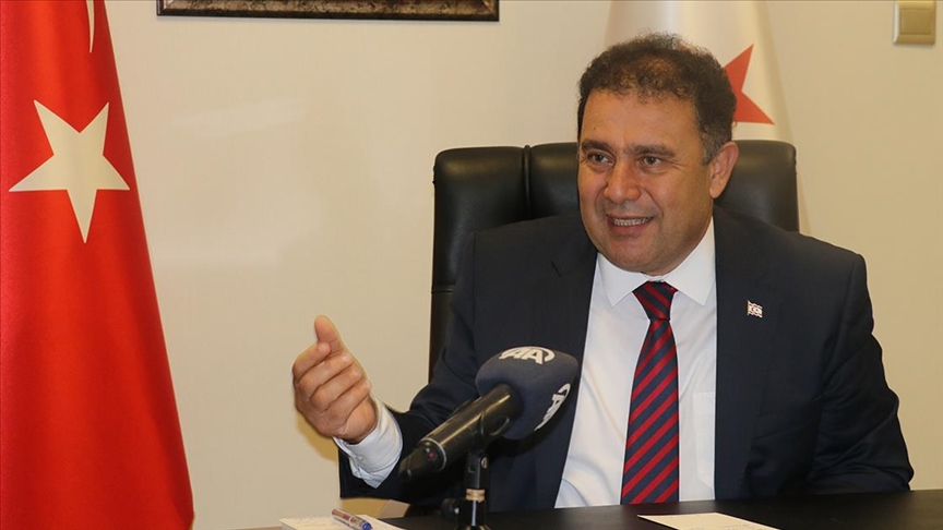 رئيس وزراء قبرص التركية: عدم طرح حل الدولتين بالجزيرة إهدار للوقت