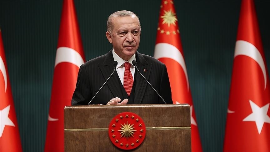 أردوغان يشهد مراسم تسليم أول محرك مروحية محلي الصنع