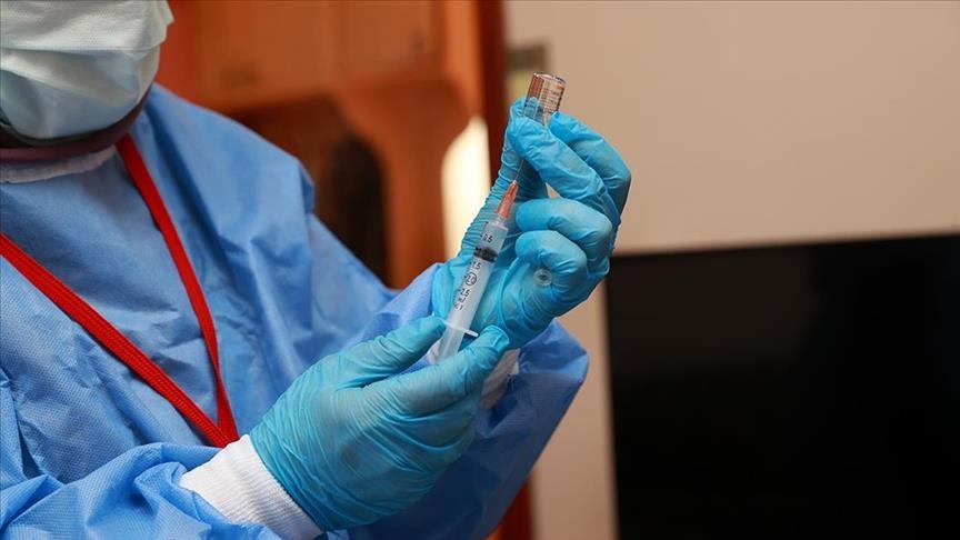 تطعيم أكثر من 950 ألف شخص في تركيا باللقاح المضاد لكورونا