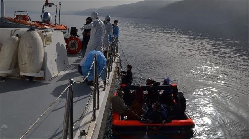 إنقاذ 13 طالب لجوء شمال غربي تركيا