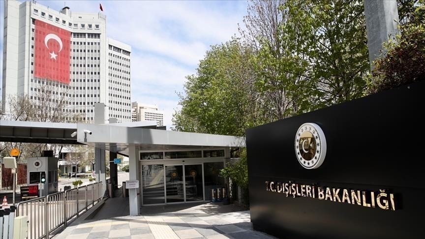 الخارجية التركية: لا يمكن لأي دولة توجيه أوامر لمحاكمنا