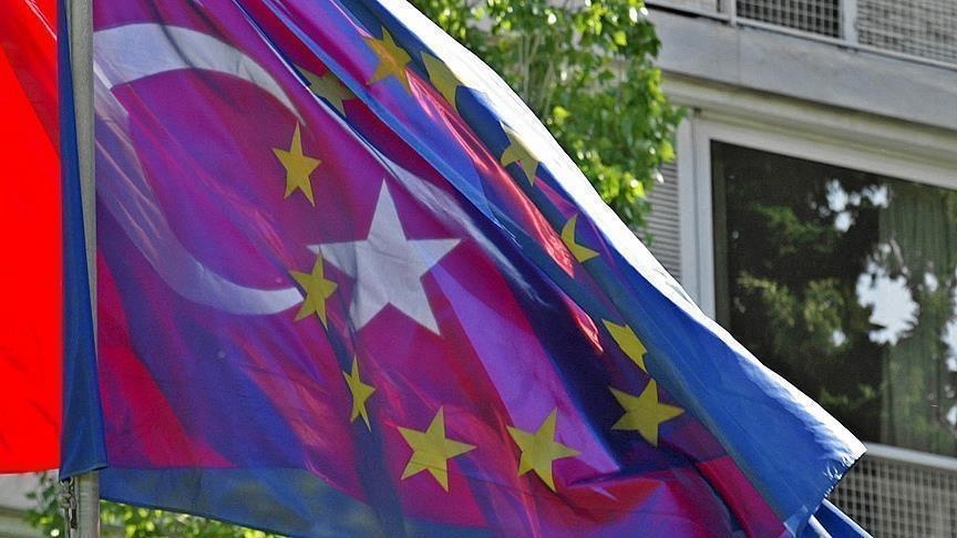 تطبيع العلاقات التركية الأوروبية يتطلب فتح فصول تفاوض جديدة