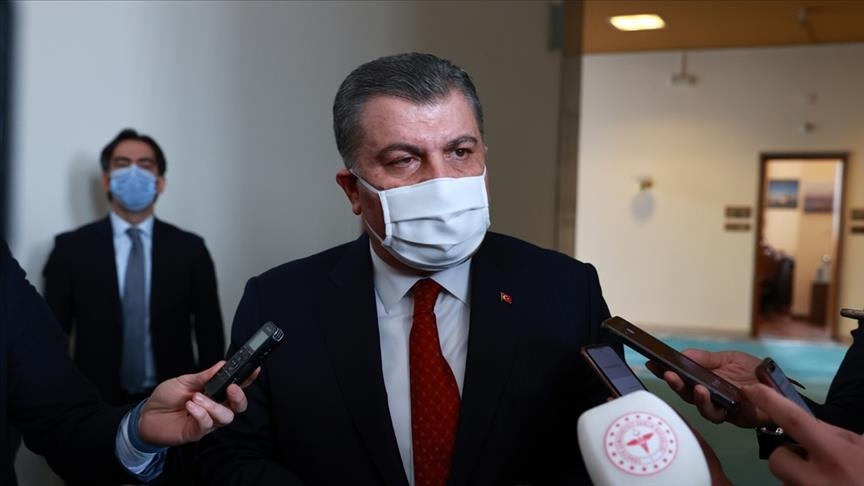 وزير الصحة التركي: سنبدأ التطعيم بـ”فايزر ـ بيونتيك” خلال أيام