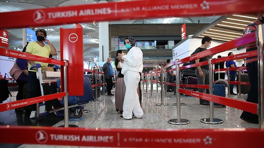 الخطوط التركية تطلب من مسافريها ملء “استمارة الدخول إلى تركيا”