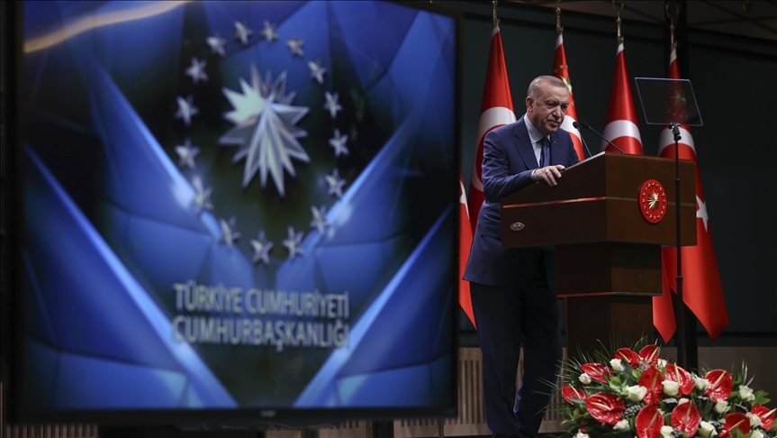 أردوغان يدعو المستثمرين الأجانب إلى تركيا