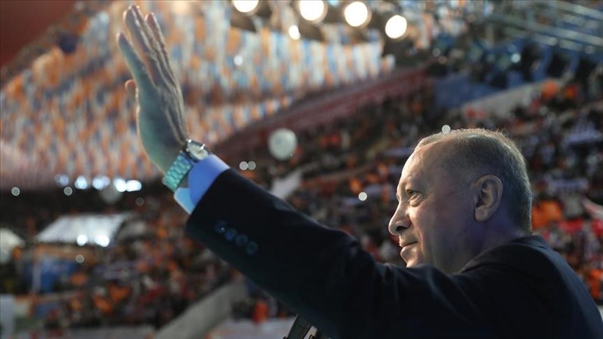 أردوغان: الدستور الجديد من صنع الشعب
