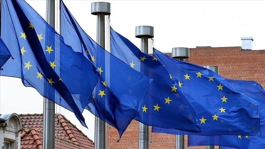 الاتحاد الأوروبي يمدد فترة صلاحية عملية “إيريني” في المتوسط