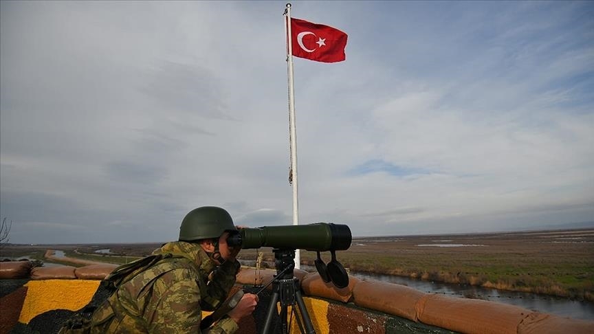 الدفاع التركية تعلن تحييد 4 من “ي ب ك” شمالي سوريا