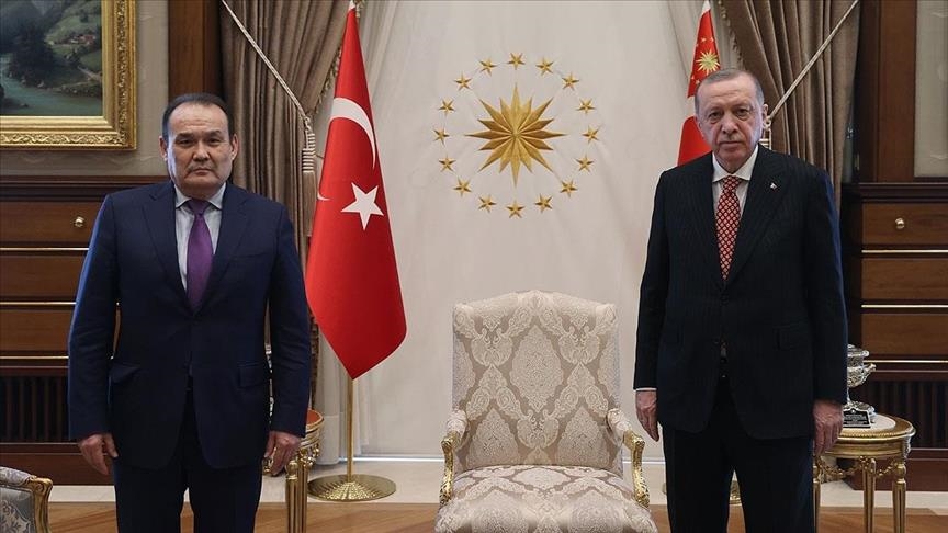 “المجلس التركي” يهنئ تركيا بعيد الطفولة والسيادة الوطنية