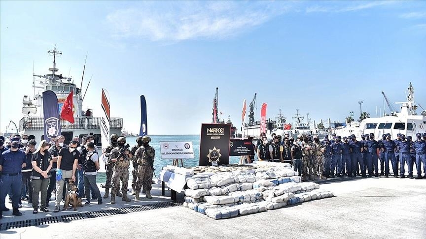 تركيا.. ضبط 1.5 طن من المخدرات قبالة سواحل سوريا