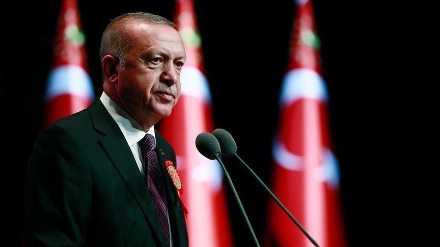 أردوغان يرحب بإخراج تركيا من لوائح قيود السفر