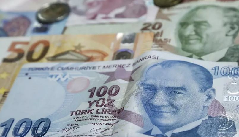 سعر صرف الليرة التركية مقابل الدولار واليورو في تعاملات اليوم السبت 17 / 7 / 2021