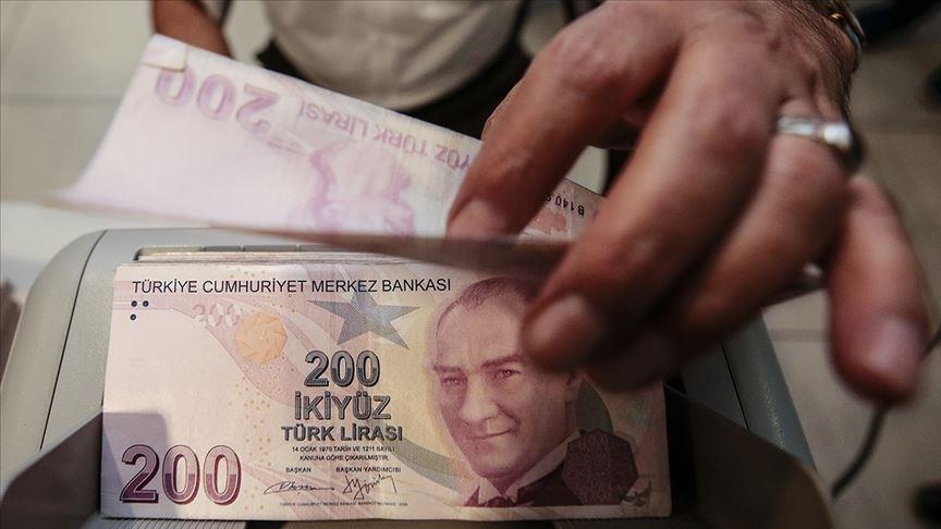 سعر صرف الليرة التركية مقابل الدولار واليورو في تعاملات اليوم الإثنين 26 / 7 / 2021