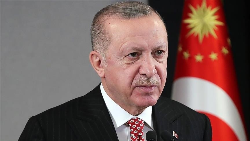 أردوغان يعزي أسرتي جنديين تركيين قتلا بمنطقة “درع الفرات”