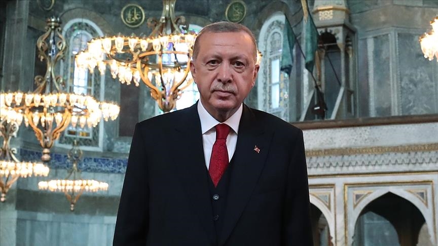 أردوغان يوجه رسالة تهنئة بالذكرى الأولى لإعادة فتح “آيا صوفيا”