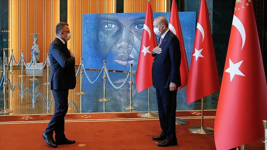 أنقرة.. أردوغان يستقبل المهنئين بعيد النصر على الحلفاء