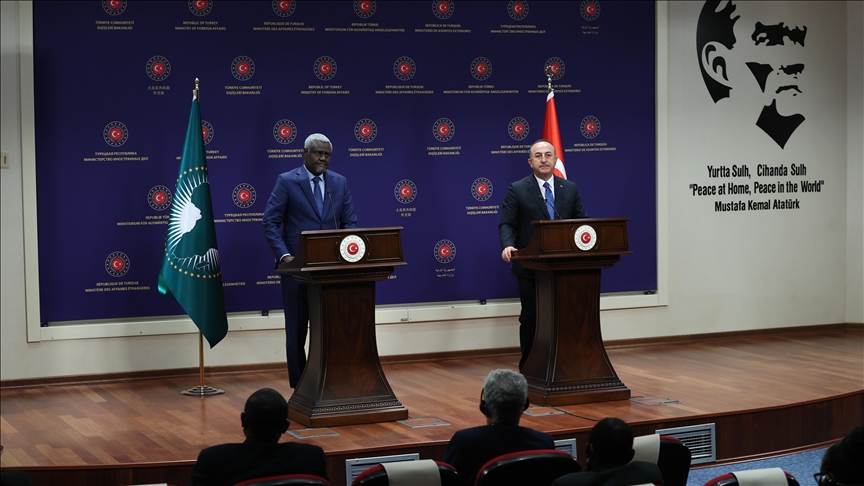 رئيس المفوضية الإفريقية يرحب بالتعاون والشراكة مع تركيا