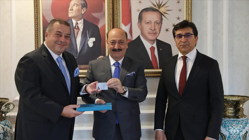 مُعدَّة لجذب المستثمرين.. تركيا تصدر أول “بطاقة تركواز” للأجانب