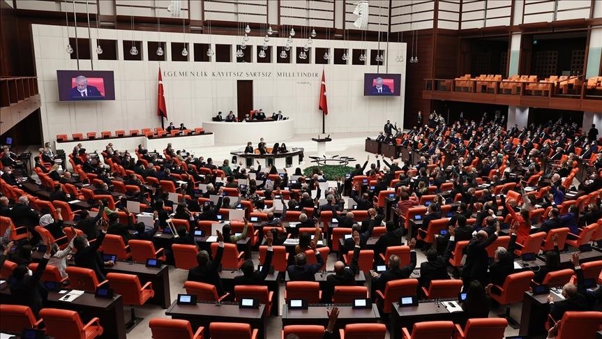 تفاصيل إقرار البرلمان التركي تمديد تفويض لإرسال قوات إلى سوريا والعراق