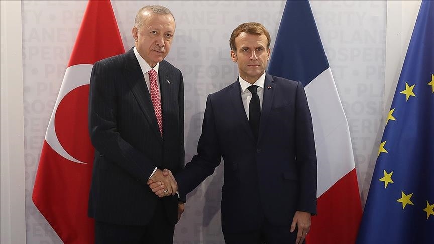 الرئيس أردوغان يلتقي ماكرون على هامش قمة العشرين