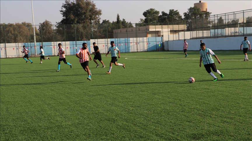 بدعم تركي.. تل أبيض السورية تحتضن أولى مباريات كرة القدم