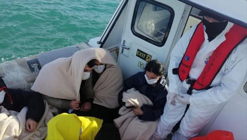 مصرع مهاجر وإنقاذ 9 قبالة سواحل “أيدن” التركية