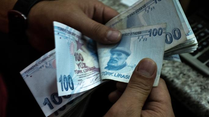 سعر صرف الليرة التركية مقابل الدولار واليورو في تعاملات اليوم الإثنين 28 / 2 / 2022
