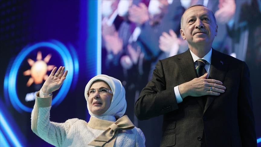 عقيلة أردوغان: حالتي والرئيس جيدة