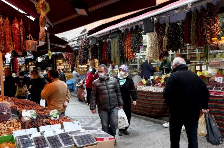 تركيا.. التضخم السنوي يصل 61.14 بالمئة في آذار الماضي