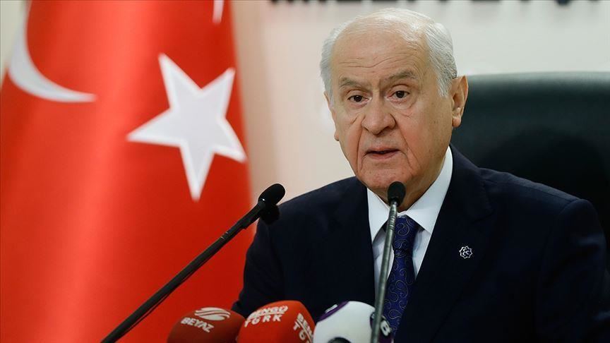 زعيم تركي يتراجع: لن نسلم اللاجئين للجلاد الذي ينتظرهم حاملاً خنجراً