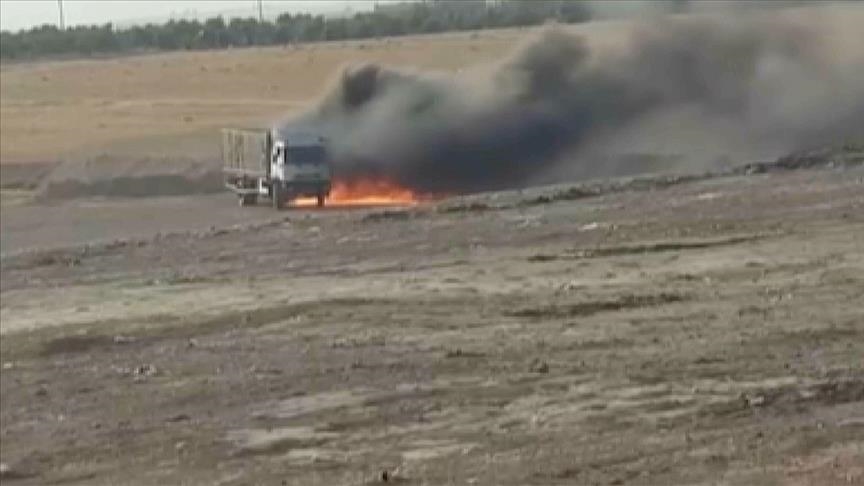 الداخلية التركية تعلن تدمير شاحنة مفخخة تابعة لـ “واي بي جي” شمالي سوريا