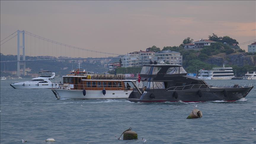 ساحل “بيبيك” إسطنبول.. مشاهد بانورامية تزينها اليخوت الفاخرة