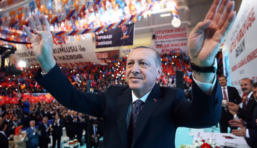 كيف حافظ حزب أردوغان على شعبيته لمدة 20 عامًا؟