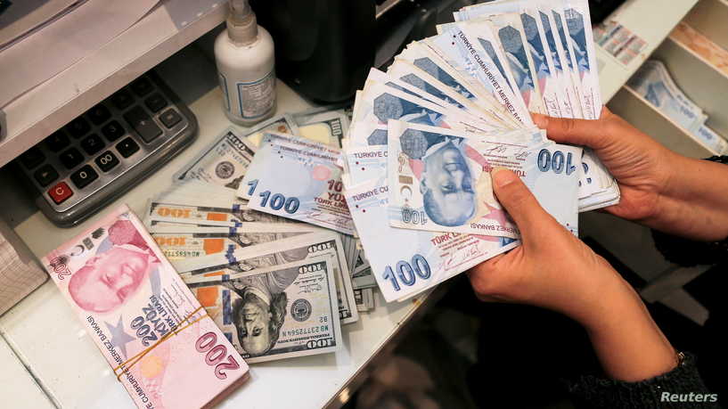سعر صرف الليرة التركية مقابل الدولار واليورو في تعاملات اليوم الإثنين 4 / 7 / 2022