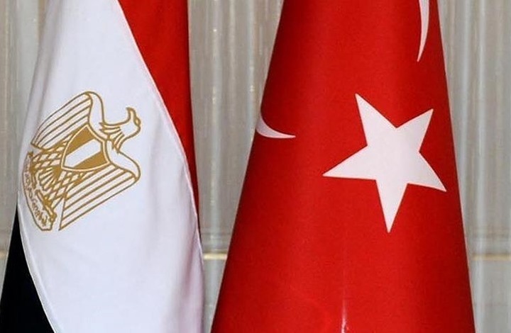 تشاووش أوغلو: تطبيع العلاقات بين تركيا ومصر يسير ببطء