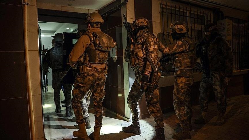 إسطنبول.. توقيف 19 شخصا مشتبهين بانتمائهم لتنظيم “داعش”