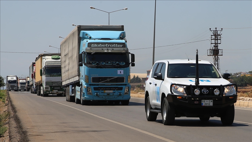 عبر تركيا.. 44 شاحنة مساعدات أممية تدخل إدلب