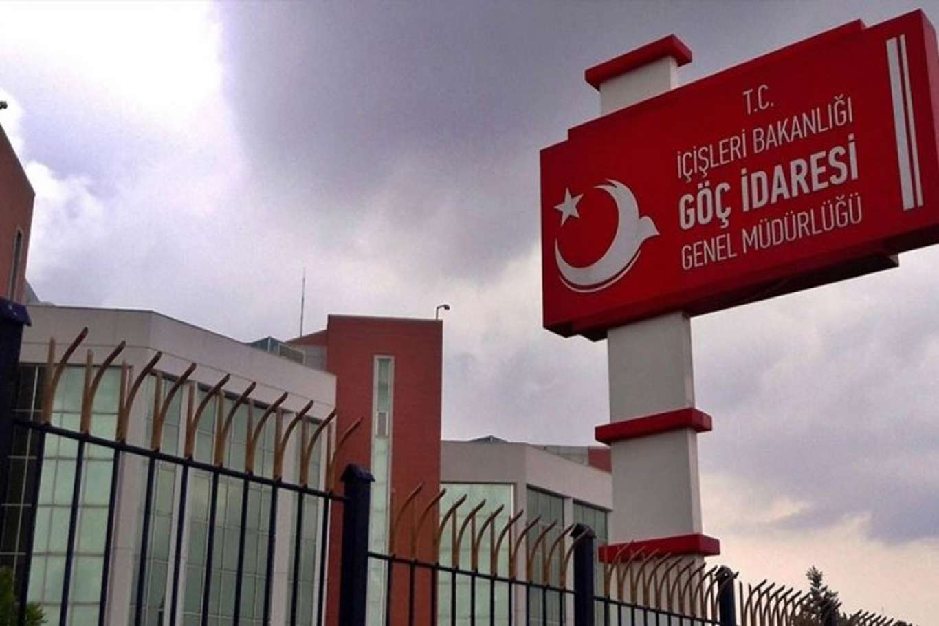 تركيا ترفع عدد الأحياء المغلقة أمام “تثبيت نفوس” الأجانب